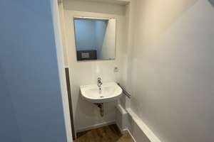 Ab sofort stehen 1-Zimmer App. inkl. EBK im EG zur Vermietung! – Hohenzollernstraße 24, 80801 Schwabing-Ost, München – Vorschaubild 6