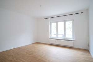 Charmante 3-Zimmer Wohnung  – gepflegte Anlage & modernisiertes Gebäude – Die vollständige Adresse der Immobilie erhältst du vom Anbieter., 10365 Lichtenberg (Ortsteil), Berlin – Vorschaubild 4