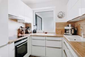 Modernisierte 3-Zimmer-Wohnung mit Balkon & Aufzug – komfortables Wohnen mit Ausblick