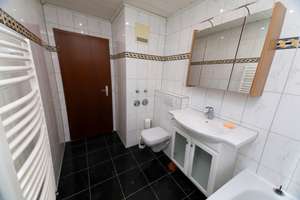 Wohnung im Grünen: 2,5 Zimmer, 60m2, Terrasse, Garten, Tiefgarage – Curd-Jürgens-Straße 8, 81739 Altperlach, München – Vorschaubild 8