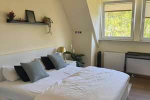 Schöne 1-Zimmer-DG-Wohnung in Essen-Rüttenscheid / Rosastraße 23 – ab 01.08.2026