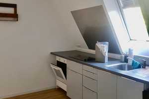 Geschmackvolle, modernisierte 2-Zimmer-DG-Wohnung in Stuttgart – Stuttgart – Vorschaubild 10