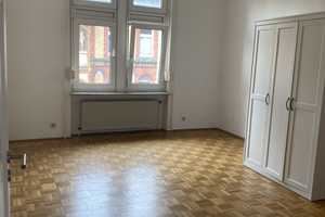 Großzügige 4-Zimmer Altbauwohnung mit 2 Balkone – Scharnhorststrasse 32, 65195 Wiesbaden – Vorschaubild 4
