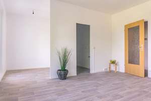 Mit Blick ins Grüne gelegene 1-Raum-Wohnung – Walter-Ranft-Str. 1, 9123 Hutholz, Chemnitz – Vorschaubild 2