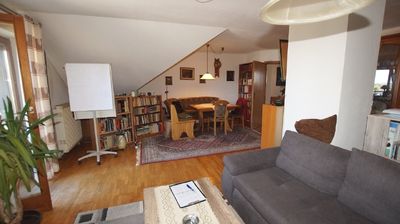 Vermietete 4 Zimmer-ETW mit Garage und Balkon