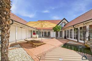 Luxus pur. Villa mit Indoor Pool, Spa-Bereich – Die vollständige Adresse der Immobilie erhältst du vom Anbieter., 77972 Mahlberg – Vorschaubild 1
