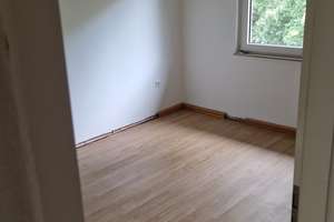 Wohnung direkt am Grünstreifen in Sennestadt mit Loggia u. Garage – Nagoldweg 16, 33689 Sennestadt, Bielefeld – Vorschaubild 14