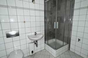 1-Raum-Wohnung | Balkon | Außen-Stellplatz | Dusche | Abstellraum | Dachboden – Türkisstraße 4, 4319 Leipzig – Vorschaubild 13