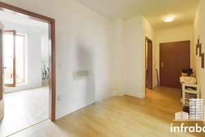 Attraktive Dachgeschosswohnung mit sonniger Terrasse und viel Platz zum Wohlfühlen – Die vollständige Adresse der Immobilie erhältst du vom Anbieter., 86154 Oberhausen-Nord, Augsburg – Vorschaubild 9