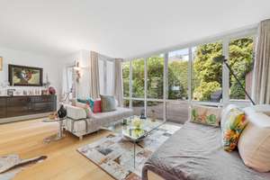 Licht & Design: Exkl. 5-Zi-Townhouse im Herzen von Kaiserswerth! Studio! Hobby! Garten! Garage!