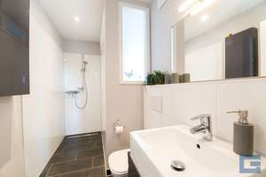 Sonne, Weitblick & private Sauna! – Wohnen auf höchstem Niveau! - Kiel-Düsternbrook – Die vollständige Adresse der Immobilie erhältst du vom Anbieter., 24105 Düsternbrook, Kiel – Vorschaubild 13