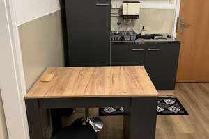 Gemütliche, möblierte Studentenwohnung, inklusive aller Nebenkosten! direkt am Ponttor – Pontstrasse 176, 52062 Ponttor, Aachen – Vorschaubild 2
