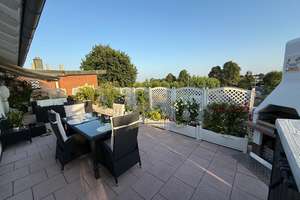 Wohn- und Geschäftshaus in sehr guter Lage (S-Bahn) Großer Showroom + Penthouse mit Dachterrasse! – Die vollständige Adresse der Immobilie erhältst du vom Anbieter., 61440 Oberursel (Taunus) – Vorschaubild 1