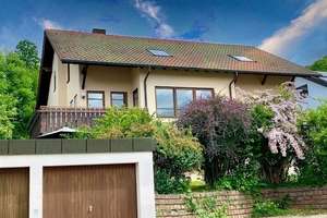 Großzügig in ruhiger und stadtnaher Lage – Die vollständige Adresse der Immobilie erhältst du vom Anbieter., 72070 Weststadt, Tübingen – Vorschaubild 1