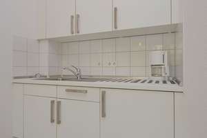 Modern möbliertes Apartment mit Terrasse in Stuttgart Weilimdorf – Die vollständige Adresse der Immobilie erhältst du vom Anbieter., 70499 Weilimdorf (Ortsteil), Stuttgart – Vorschaubild 3