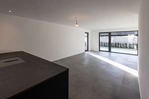 Stilvolle Neubau-Doppelhaushälfte in Gerolfing – Die vollständige Adresse der Immobilie erhältst du vom Anbieter., 85049 West, Ingolstadt – Vorschaubild 9