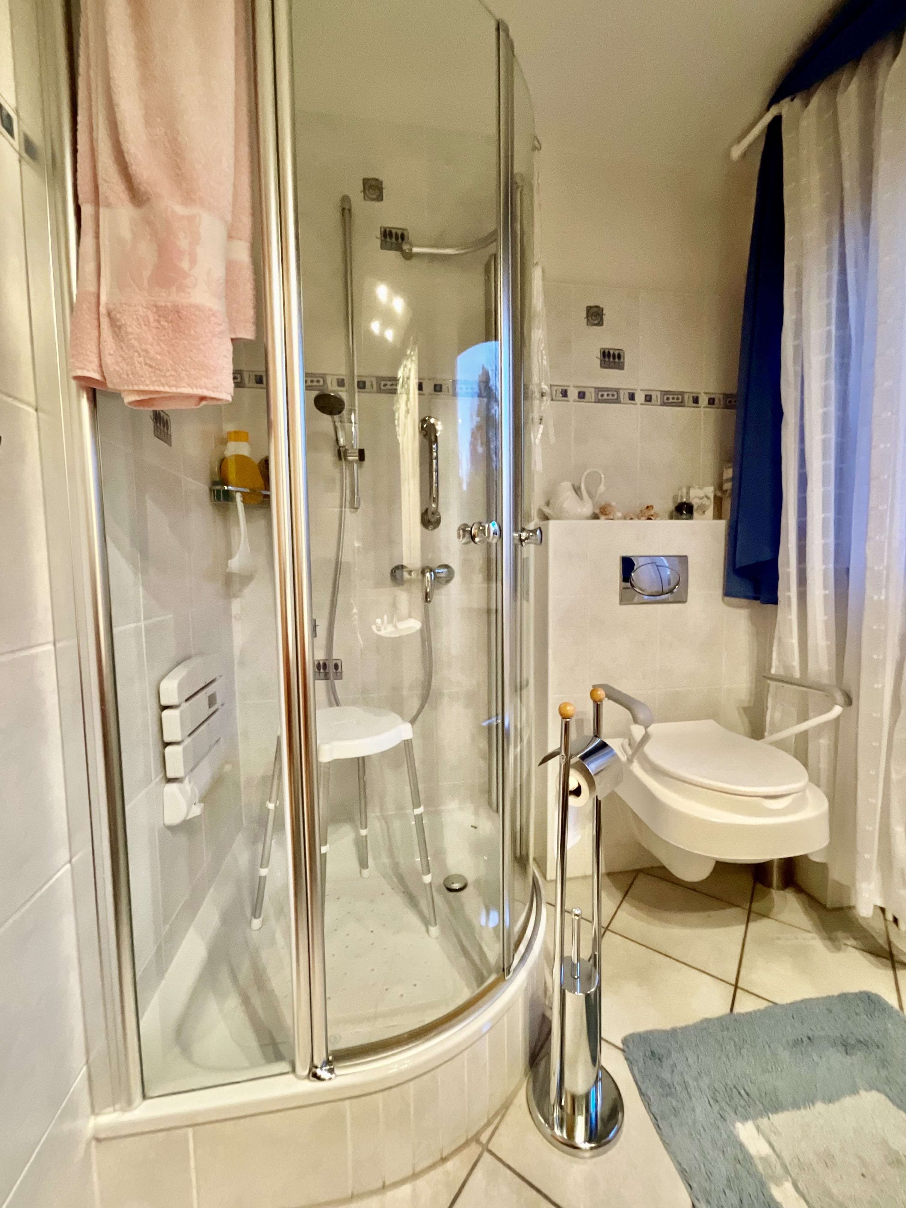 Immobilie in Eystrup - Wohnen im Einklang mit der Natur
Mehrgenerationenhaus in idyllischer Waldlage - Bild 5