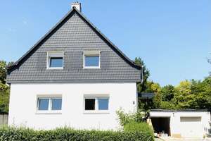 Einfamilienhaus mit 5 Zimmern und 2 Bädern, großem Garten ideal für Familien. Komplett saniert! – Die vollständige Adresse der Immobilie erhältst du vom Anbieter., 40472 Unterrath, Düsseldorf – Vorschaubild 3