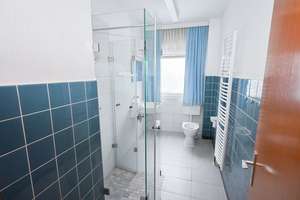 Charmanter Bungalow mit Sanierungsbedarf auf großzügigem Erbpachtgrundstück! – 33739 Jöllenbeck, Bielefeld – Vorschaubild 4