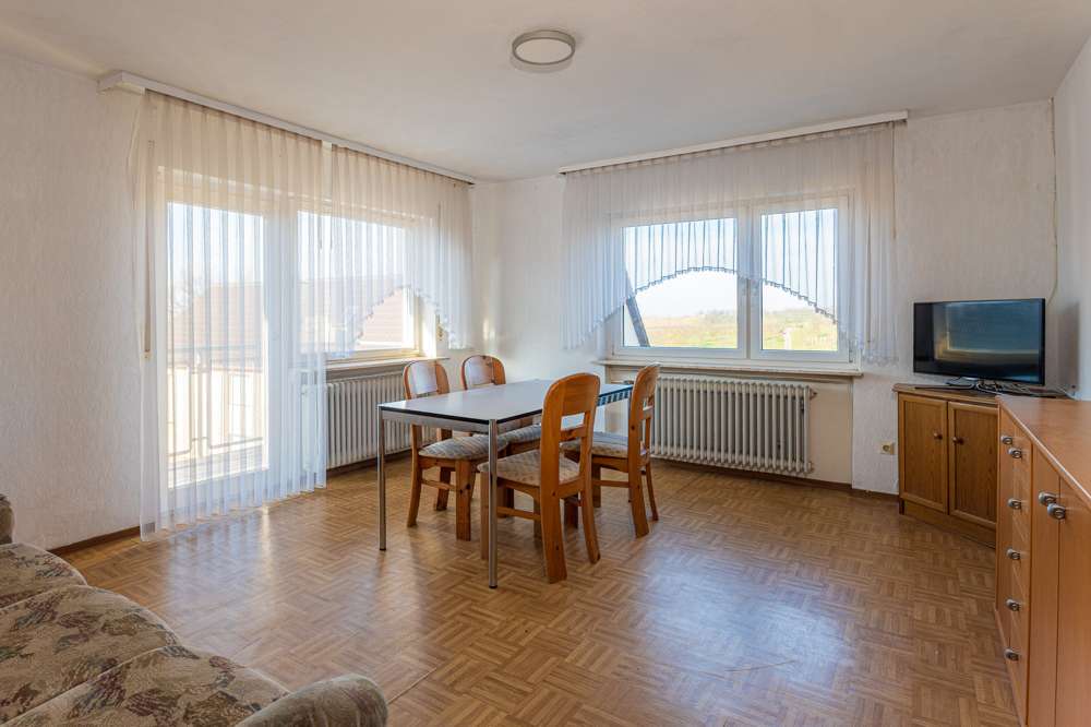 Immobilie in Appenweier - Ein Zuhause für Generationen! Solides Ein- / Zweifamilienhaus mit großer Terrasse - Bild 4