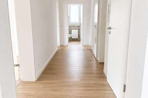 3 Zimmer Wohnung in grüner Bestlage Pfaffenbergs, Südbalkon, Einbauküche, 2x Stellplätze, 2x Bad – Die vollständige Adresse der Immobilie erhältst du vom Anbieter., 42659 Burg/Höhscheid, Solingen – Vorschaubild 7