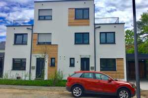 Neues Haus 5 Schlafzimmer. Großer Küche & Garten. Fully furnished – Im Flieder 8, 63075 Offenbach am Main – Vorschaubild 4