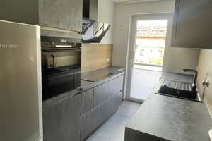 Attraktive Stadtwohnung mit moderner Einbauküche, Tageslichtbad und Balkon zum 15.6. – Neubrunnenstraße 00, 55116 Altstadt, Mainz – Vorschaubild 5
