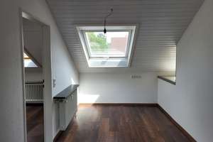Wohlfühlen leicht gemacht - Schöne 3,5-Zimmer-Dachgeschosswohnung mit tollem Ausblick – Walchenseestraße 45, 70378 Hofen, Stuttgart – Vorschaubild 8