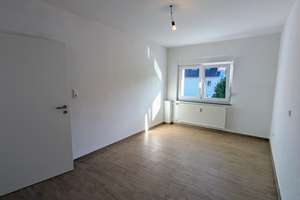 Wohnen im Kölner Süden in einer 2026 sanierten/modernisierten 2-Zimmer-Wohnung – Die vollständige Adresse der Immobilie erhältst du vom Anbieter., 50997 Godorf, Köln – Vorschaubild 9
