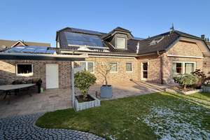 Modernes Einfamilienhaus mit offenem Wohnkonzept, Pool und Solartechnik – Die vollständige Adresse der Immobilie erhältst du vom Anbieter., 46459 Rees – Vorschaubild 1