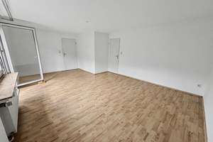 Charmante 3-Zimmer-Dachgeschosswohnung in Toplage von Wuppertal-Cronenberg mit Garage – Die vollständige Adresse der Immobilie erhältst du vom Anbieter., 42349 Cronenberg, Wuppertal – Vorschaubild 4