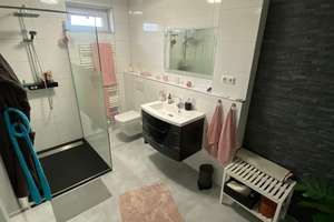 Property thumbnail 17