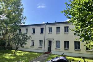 Kleine Wohnung in ruhiger zentraler Lage zum Sofortbezug möbliert oder unmöbliert – Die vollständige Adresse der Immobilie erhältst du vom Anbieter., 10409 Prenzlauer Berg, Berlin – Vorschaubild 3
