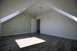 Moderne Dachgeschosswohnung mit großer Sonnenterrasse - 122m² Wohnkomfort auf einer Ebene – Die vollständige Adresse der Immobilie erhältst du vom Anbieter., 26123 Donnerschwee, Oldenburg (Oldenburg) – Vorschaubild 5