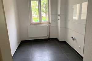 Modernisierte 2 ZKBB mit Stellplatz in ruhiger zentrumsnaher Lage von Wi-Biebrich *Provisionsfrei* – Elise-Kirchner-Straße 29, 65203 Wiesbaden – Vorschaubild 10