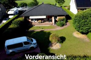 Charmanter Bungalow in ruhiger Lage – Die vollständige Adresse der Immobilie erhältst du vom Anbieter., 24598 Latendorf – Vorschaubild 1
