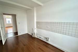 Altbaucharme in Stadtfeld-Ost – Stilvolle 3-Zimmer-Wohnung mit Stuck & Parkett – Wilhelm-Raabe-Straße 2, 39108 Stadtfeld Ost, Magdeburg – Vorschaubild 7