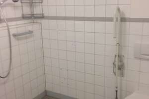 Seniorengerechte Wohnung in beliebter Citylage von RS mit toller Aussicht – Alleestraße 8, 42853 Mitte, Remscheid – Vorschaubild 2