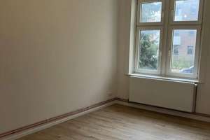 Nähe Bahnhof: Modernisierte 3,5-Zimmer-Altbau-Wohnung in Lübeck-St. Lorenz Nord, Steinrader Weg – Steinrader Weg 28, 23558 Sankt Lorenz Nord, Lübeck – Vorschaubild 6