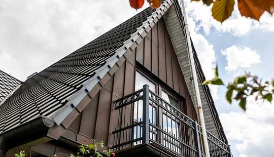Bild von *** WOHNEN mit bis zu DREI GENERATIONEN - BARRIEREFREIER BUNGALOW hinten und großes HAUS vorne ***