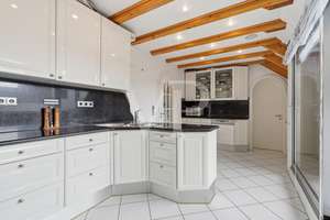 Verborgenes Penthouse-Maisonette-Juwel mit besonderem Charme – Die vollständige Adresse der Immobilie erhältst du vom Anbieter., 50969 Zollstock, Köln – Vorschaubild 13