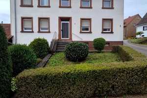 Reserviert! Charakteristisches Bauernhaus mit Innenhof und Nebengebäuden – Kaiserslautern (Kreis) – Vorschaubild 1