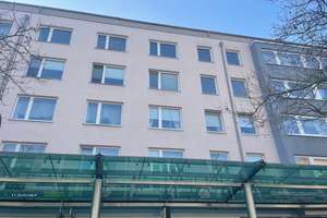 Bremerhaven-Zentrum // Zentral leben mit Komfort – 3-Zimmer-Wohnung mitten in der Fußgängerzone