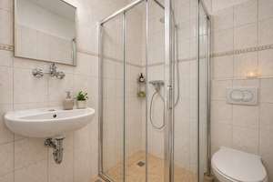 Bezugsfreie 2-Zimmer-Wohnung nahe  Turmstraße & Spree – Die vollständige Adresse der Immobilie erhältst du vom Anbieter., 10555 Moabit, Berlin – Vorschaubild 7