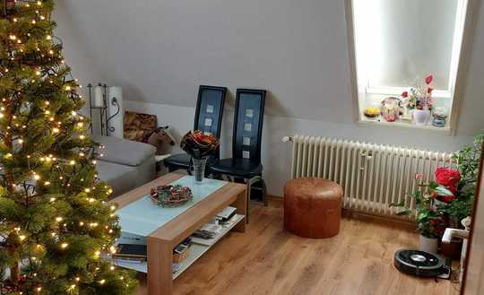 Attraktives Mehrfamilienhaus mit Werkstatt und Lagerflächen im Zentrum von Bad Urach.