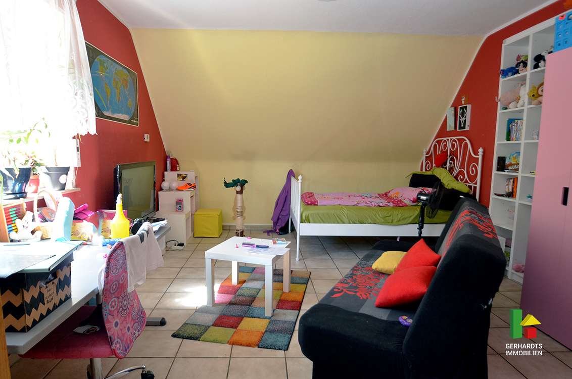 Immobilie in Brüggen - Ein Haus. Zwei Mieteinnahmen – Ihre sichere Kapitalanlage in Brüggen-Bracht! Jetzt reinschauen! - Bild 2