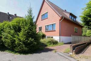 Flexibel wohnen. Modernisiertes Einfamilienhaus mit vielseitigen Nutzungsmöglichkeiten