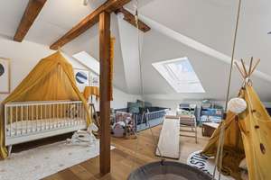 Altbau trifft Moderne - attraktive 4-Zimmer-Wohnung in denkmalgeschütztem Haus in zentraler Lage – Die vollständige Adresse der Immobilie erhältst du vom Anbieter., 76133 Südweststadt, Karlsruhe – Vorschaubild 8