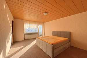 BRILON - Großzügiges Ein-/ Zweifamilienhaus mit Platz für die Familie im Hochsauerlandkreis – Hochsauerlandkreis – Vorschaubild 12