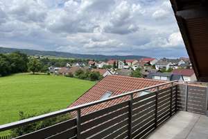 Traumhafte 4-Zimmer-Wohnung: hell, ruhig, modern und großzügig geschnitten  – Die vollständige Adresse der Immobilie erhältst du vom Anbieter., 74405 Gaildorf – Vorschaubild 9